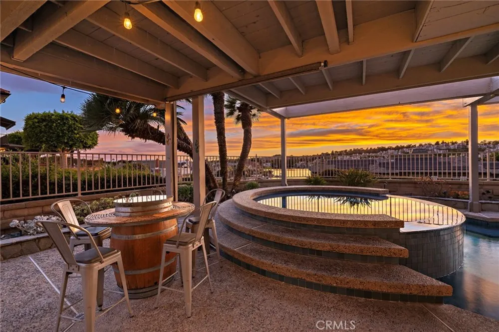 22671 Puntal Lana Mission Viejo, CA 92692