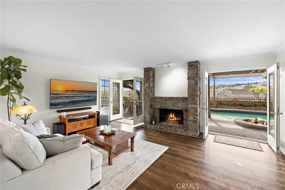 22671 Puntal Lana Mission Viejo, CA 92692