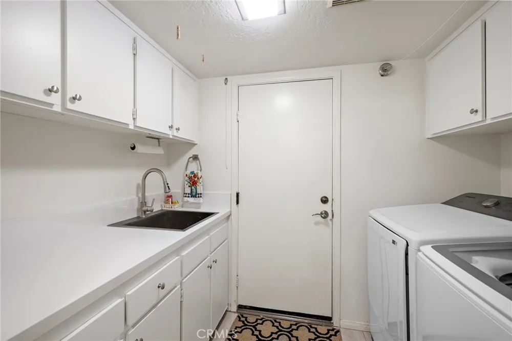 22671 Puntal Lana Mission Viejo, CA 92692