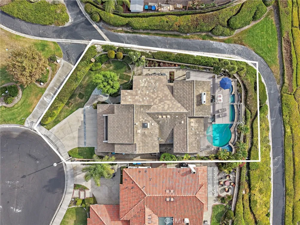 22671 Puntal Lana Mission Viejo, CA 92692
