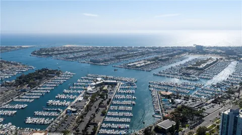 13650 Marina Pointe Drive #609