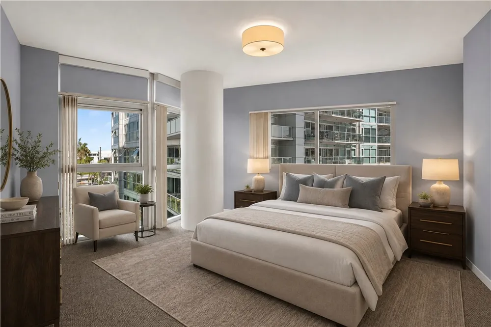 13650 Marina Pointe Drive #609 Marina del Rey, CA 90292