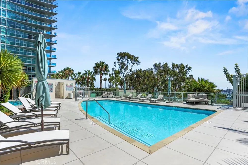 13650 Marina Pointe Drive #609 Marina del Rey, CA 90292