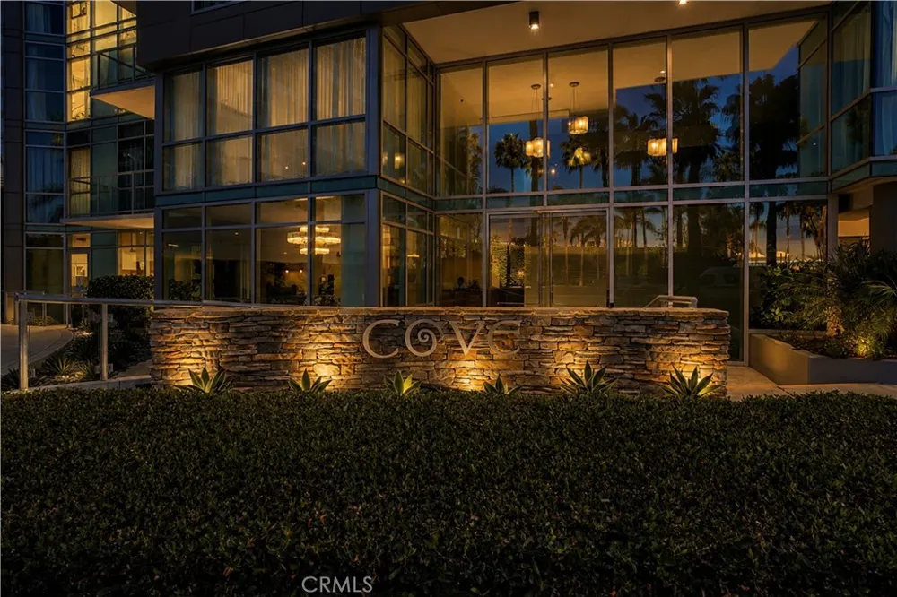 13650 Marina Pointe Drive #609 Marina del Rey, CA 90292