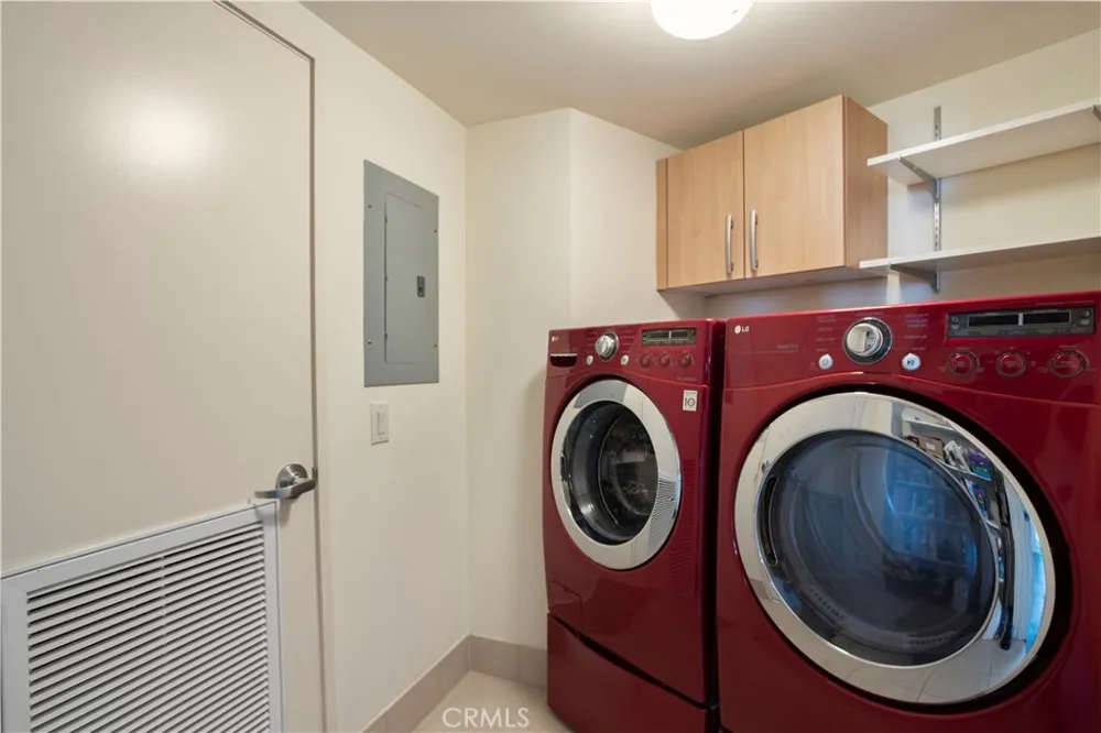 13650 Marina Pointe Drive #609 Marina del Rey, CA 90292