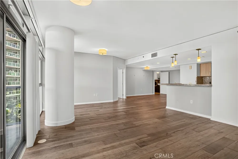 13650 Marina Pointe Drive #609 Marina del Rey, CA 90292