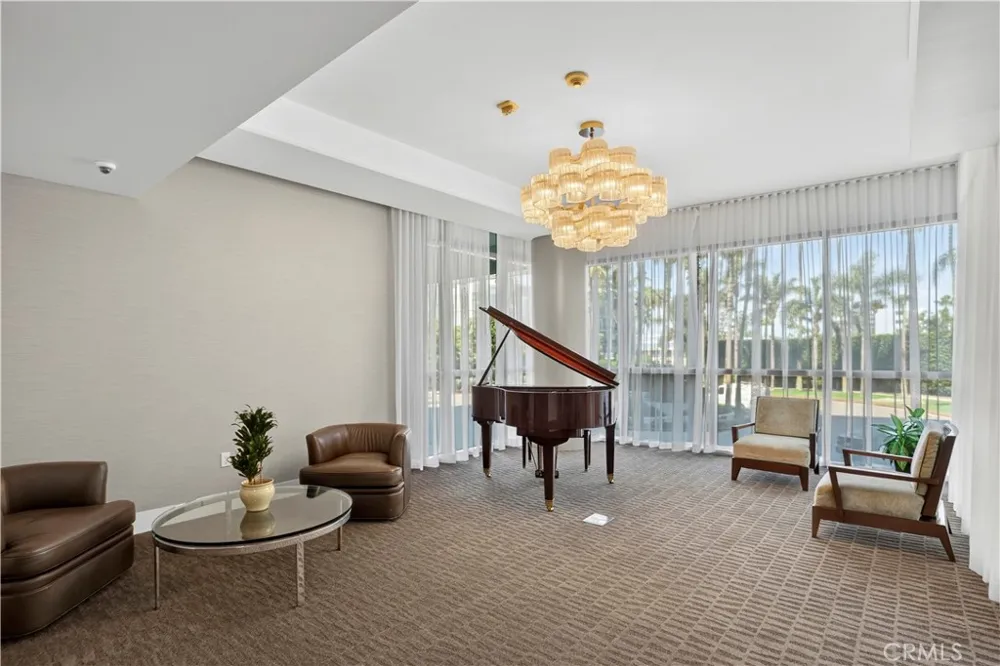 13650 Marina Pointe Drive #609 Marina del Rey, CA 90292