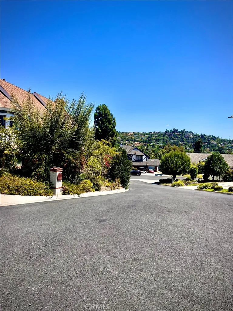 19382 Lemon Circle Santa Ana, CA 92705
