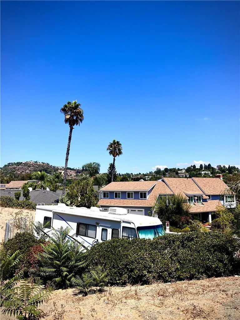 19382 Lemon Circle Santa Ana, CA 92705