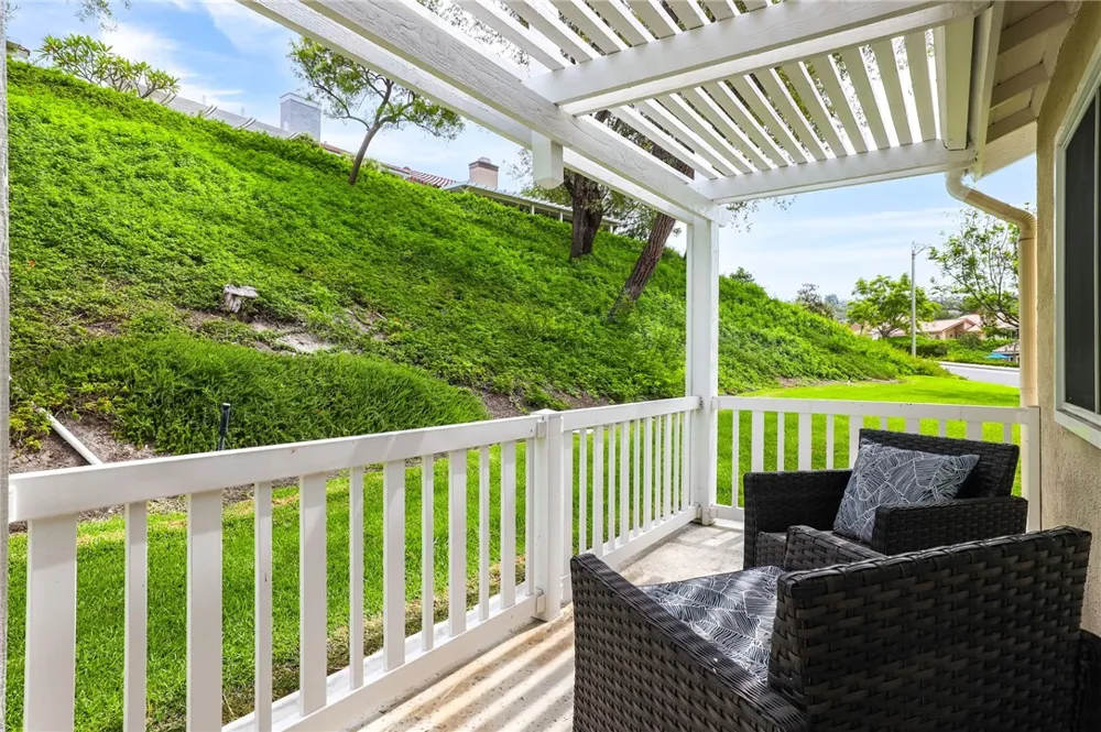28275 Zurburan Mission Viejo, CA 92692