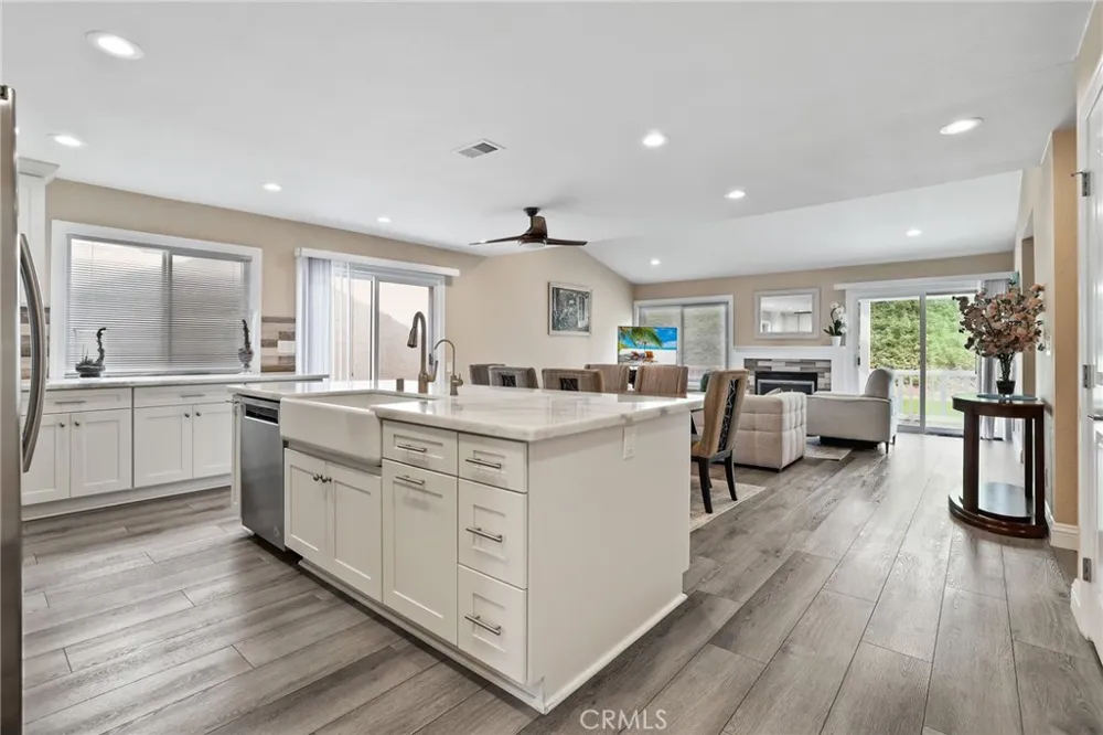 28275 Zurburan Mission Viejo, CA 92692