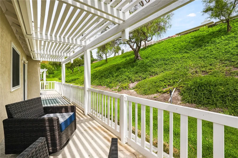 28275 Zurburan Mission Viejo, CA 92692