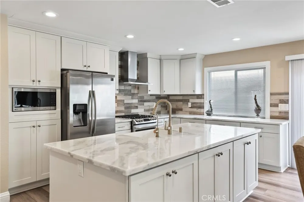 28275 Zurburan Mission Viejo, CA 92692