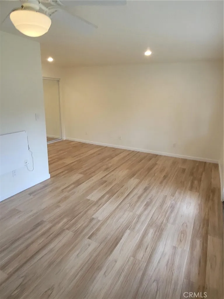 2212 Laurel Newport Beach, CA 92663