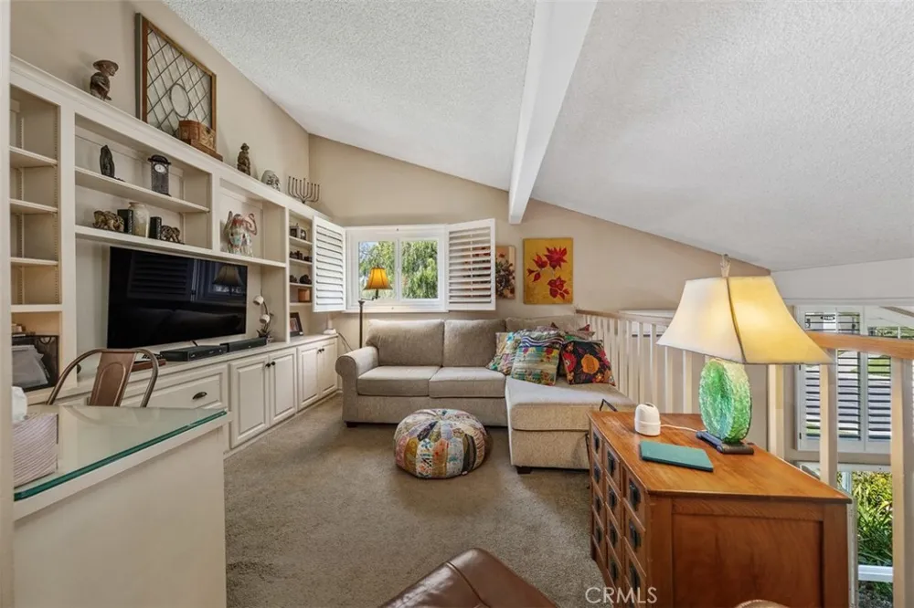 2164 Via Mariposa E #B Laguna Woods, CA 92637