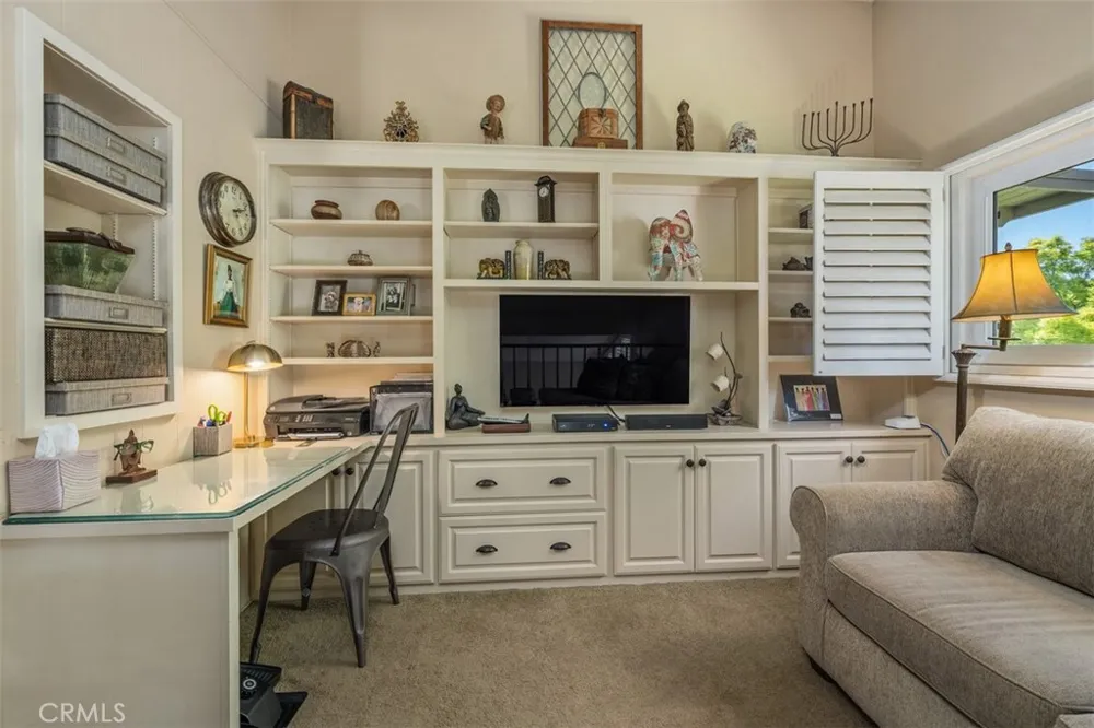2164 Via Mariposa E #B Laguna Woods, CA 92637