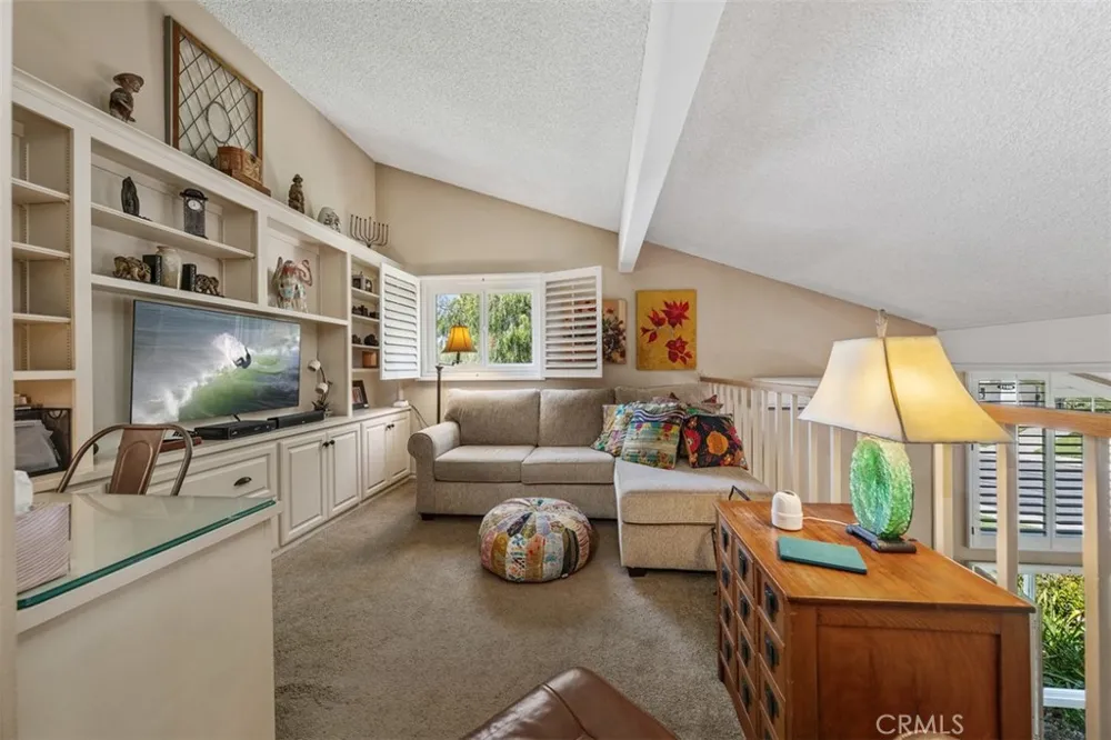 2164 Via Mariposa E #B Laguna Woods, CA 92637