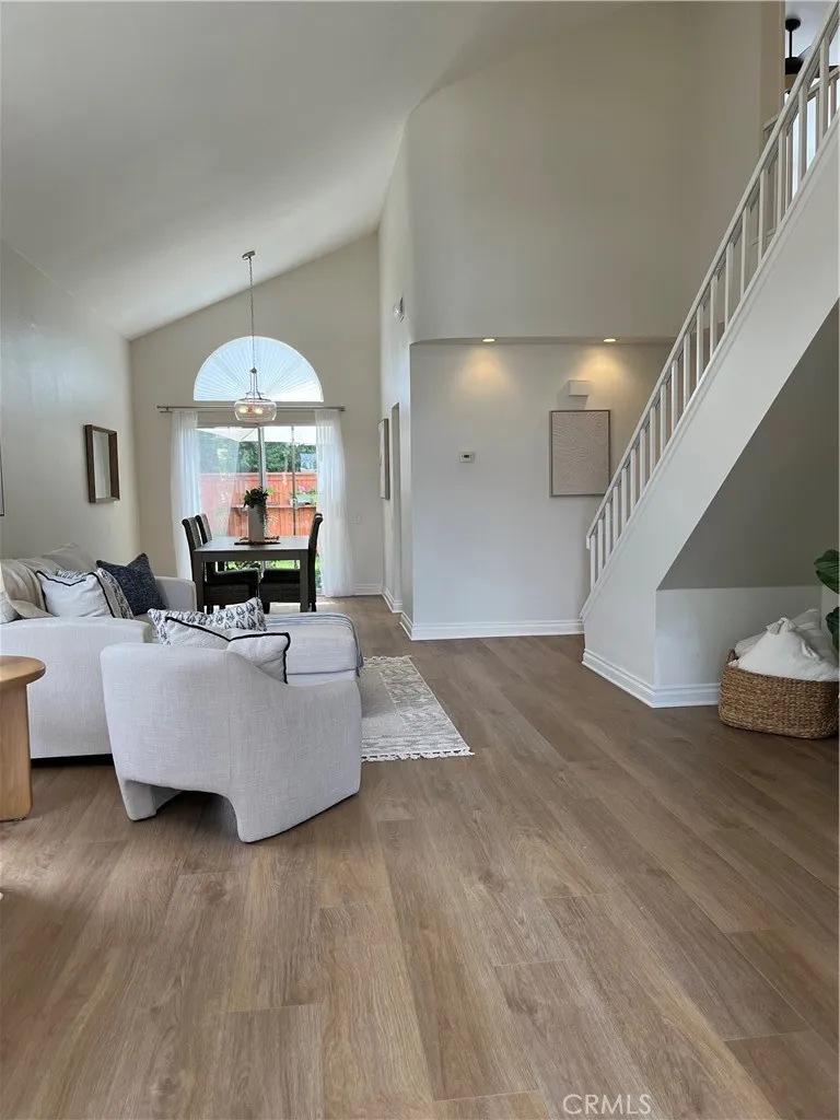 28782 Vista Saddleback Lake Forest, CA 92679