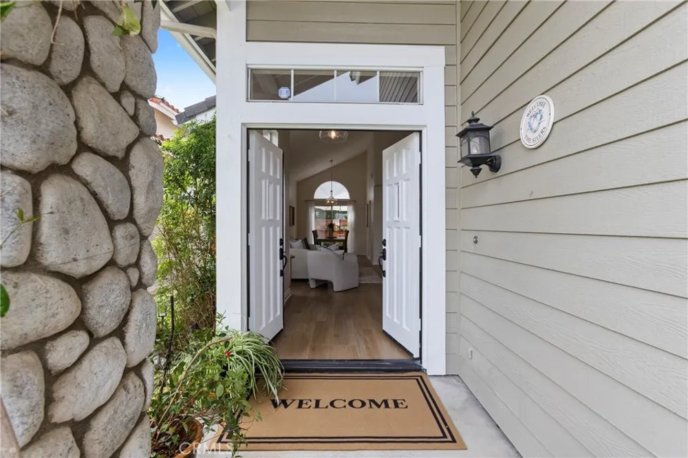 28782 Vista Saddleback Lake Forest, CA 92679