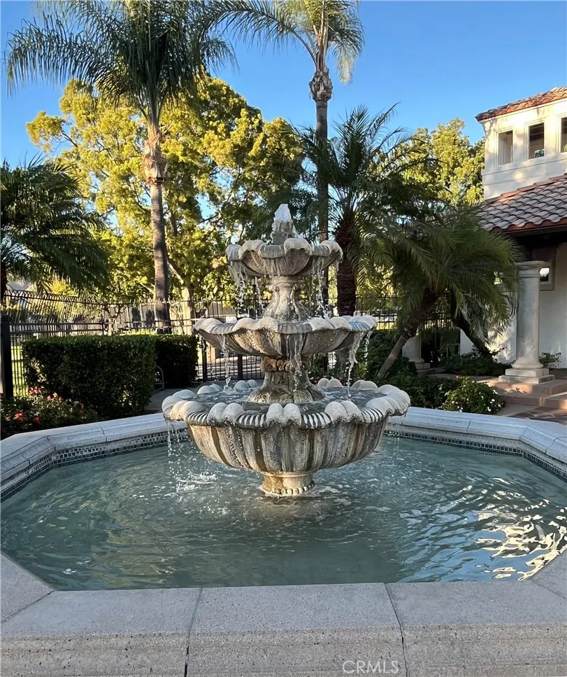 28782 Vista Saddleback Lake Forest, CA 92679