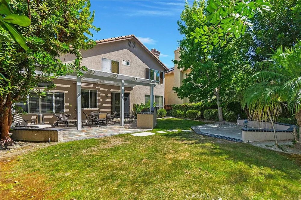 16 Parremo Mission Viejo, CA 92692