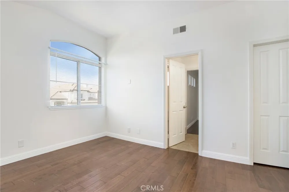 16 Parremo Mission Viejo, CA 92692