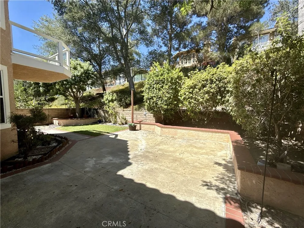 27461 Glenwood Drive Mission Viejo, CA 92692