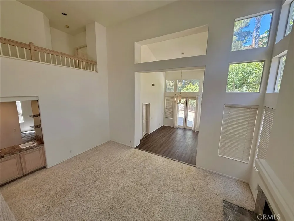 27461 Glenwood Drive Mission Viejo, CA 92692