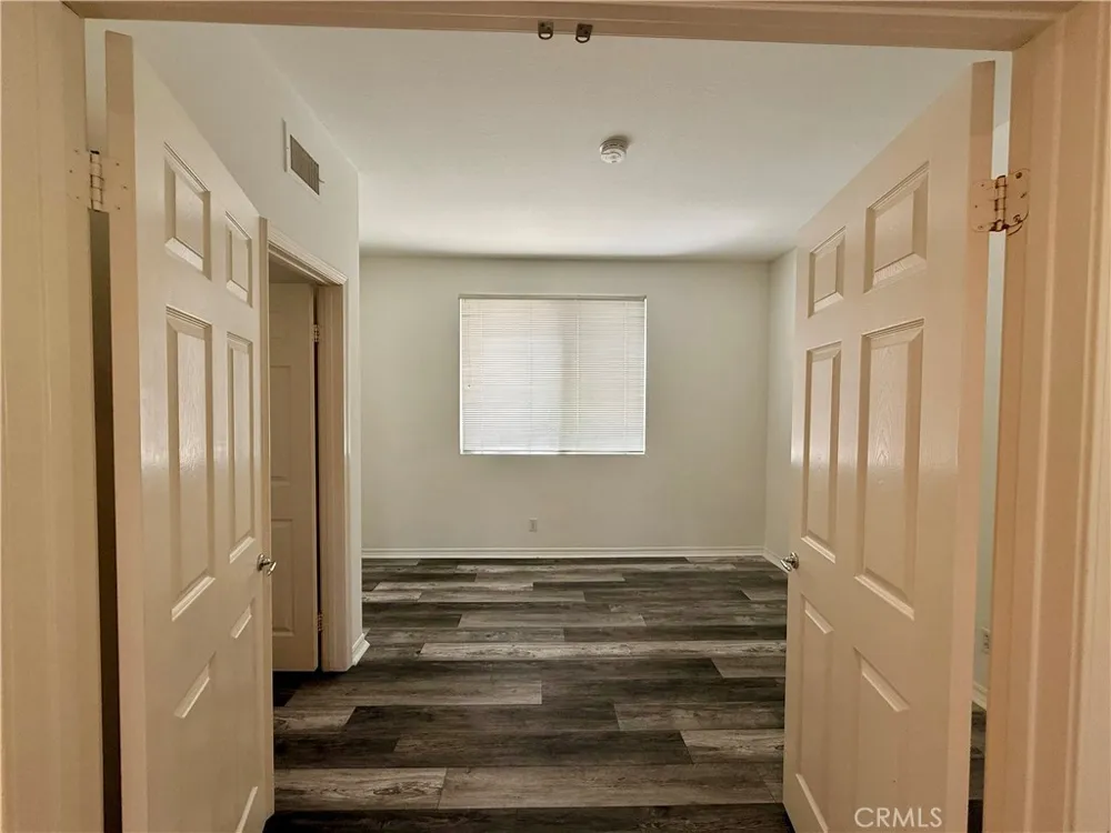 27461 Glenwood Drive Mission Viejo, CA 92692