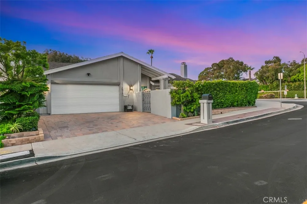 24741 Priscilla Dana Point, CA 92629