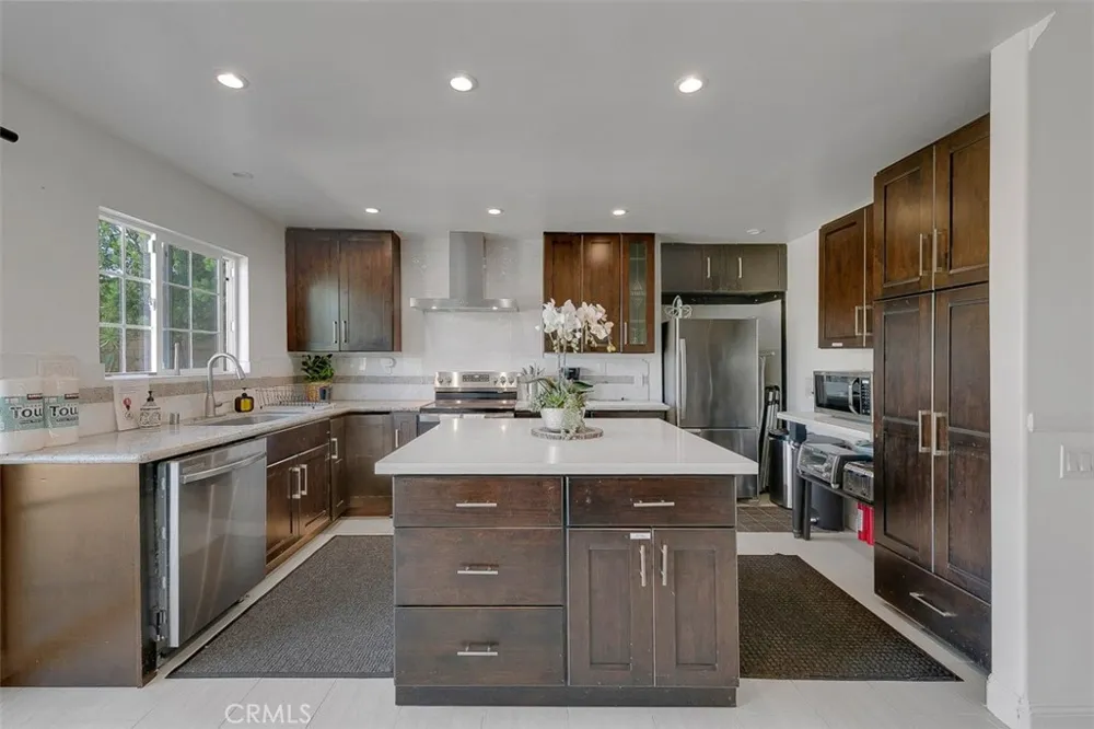 24741 Priscilla Dana Point, CA 92629