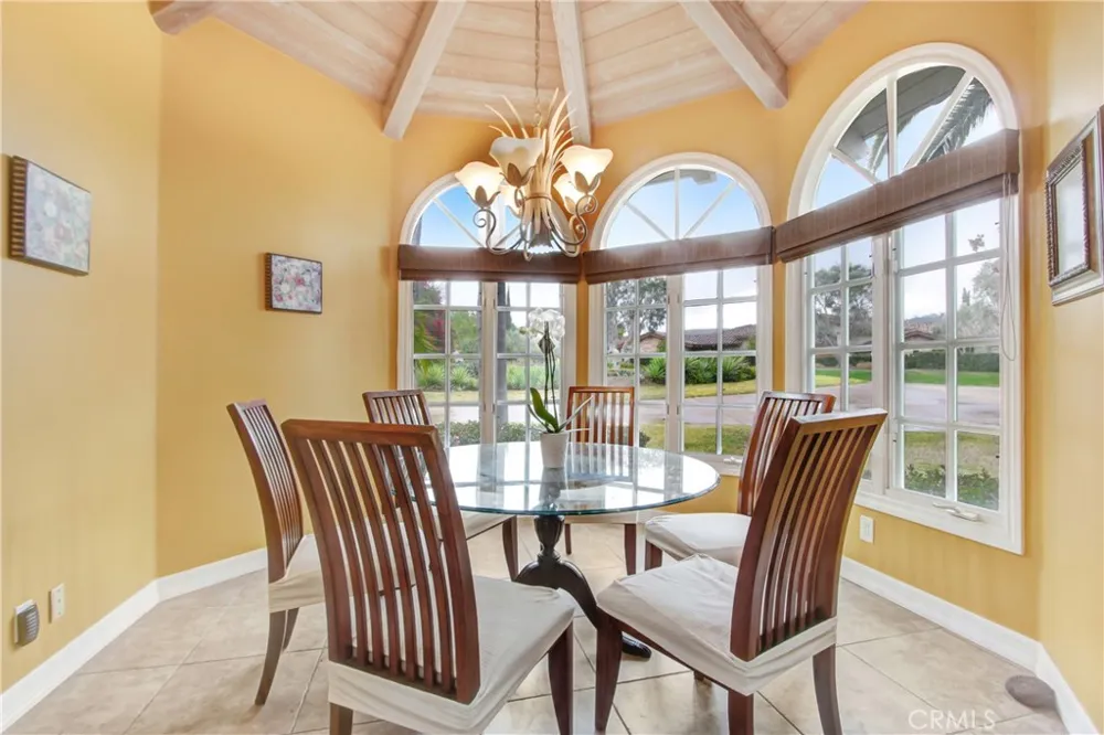 31396 Lake Vista Cir Fallbrook, CA 92003