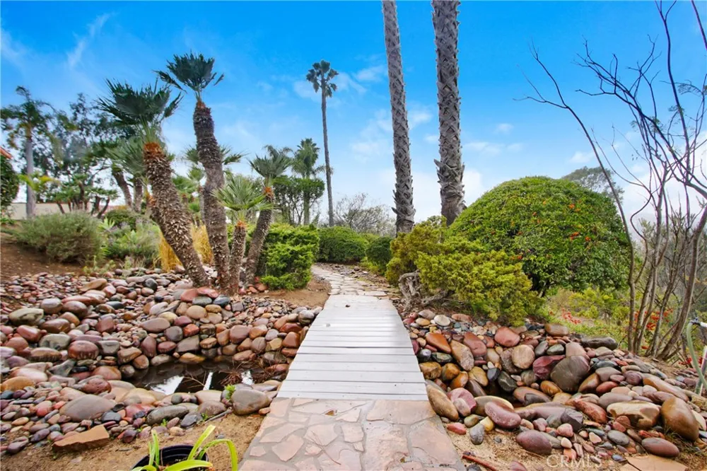 31396 Lake Vista Cir Fallbrook, CA 92003