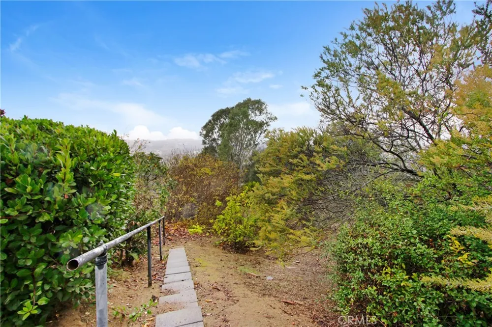 31396 Lake Vista Cir Fallbrook, CA 92003