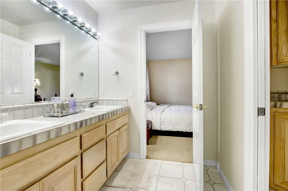 31396 Lake Vista Cir Fallbrook, CA 92003