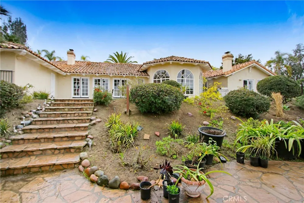 31396 Lake Vista Cir Fallbrook, CA 92003