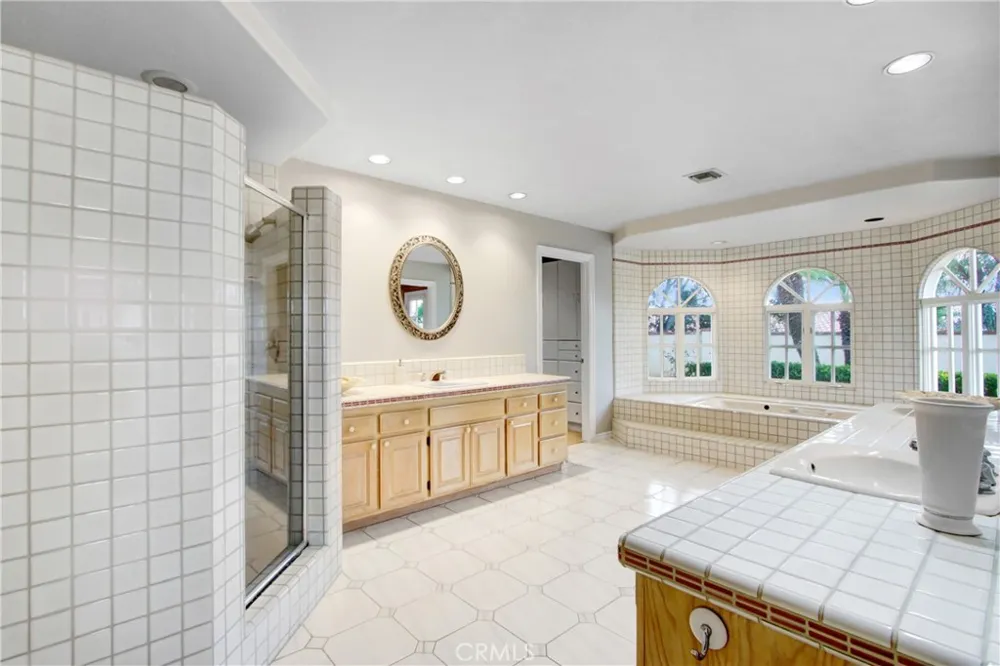 31396 Lake Vista Cir Fallbrook, CA 92003