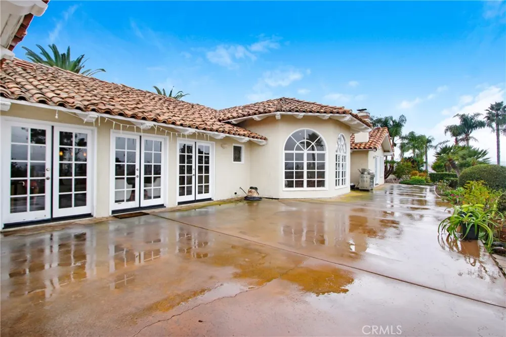 31396 Lake Vista Cir Fallbrook, CA 92003