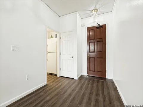 1 Towers Park Ln #205