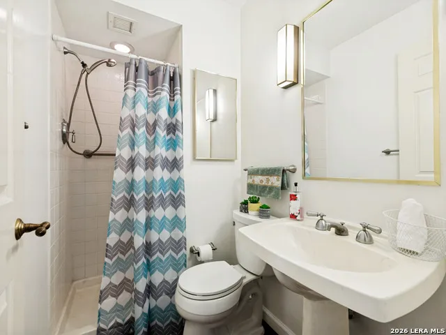 1 Towers Park Ln #205 San Antonio, TX 78209