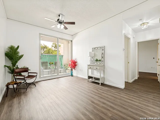 1 Towers Park Ln #205 San Antonio, TX 78209