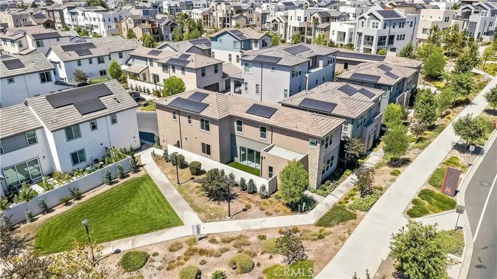 291 Lynx Irvine, CA 92618