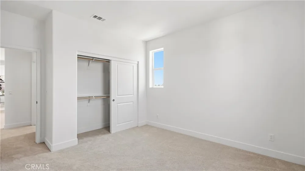 291 Lynx Irvine, CA 92618