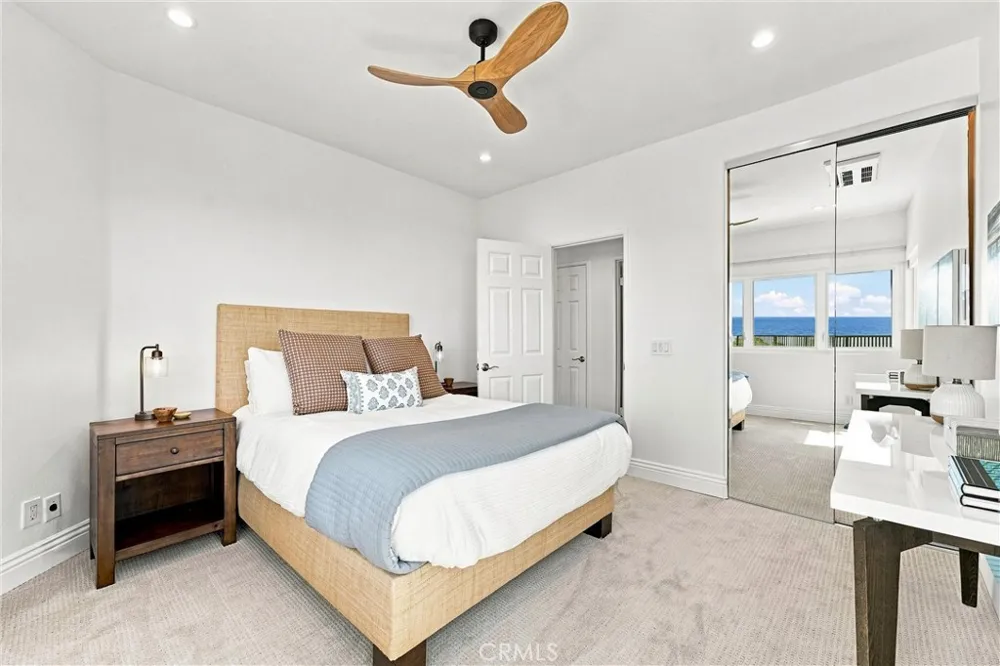 6 Cavalier Laguna Niguel, CA 92677
