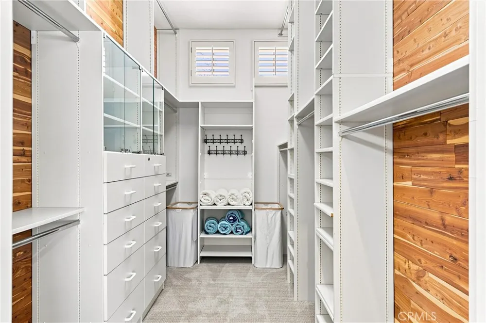 6 Cavalier Laguna Niguel, CA 92677