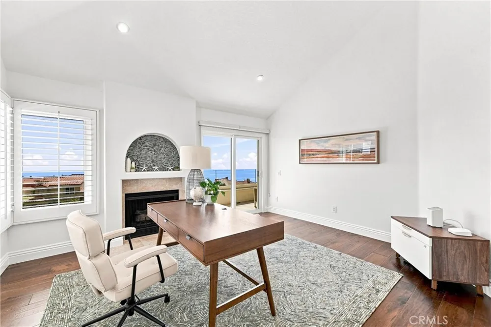 6 Cavalier Laguna Niguel, CA 92677