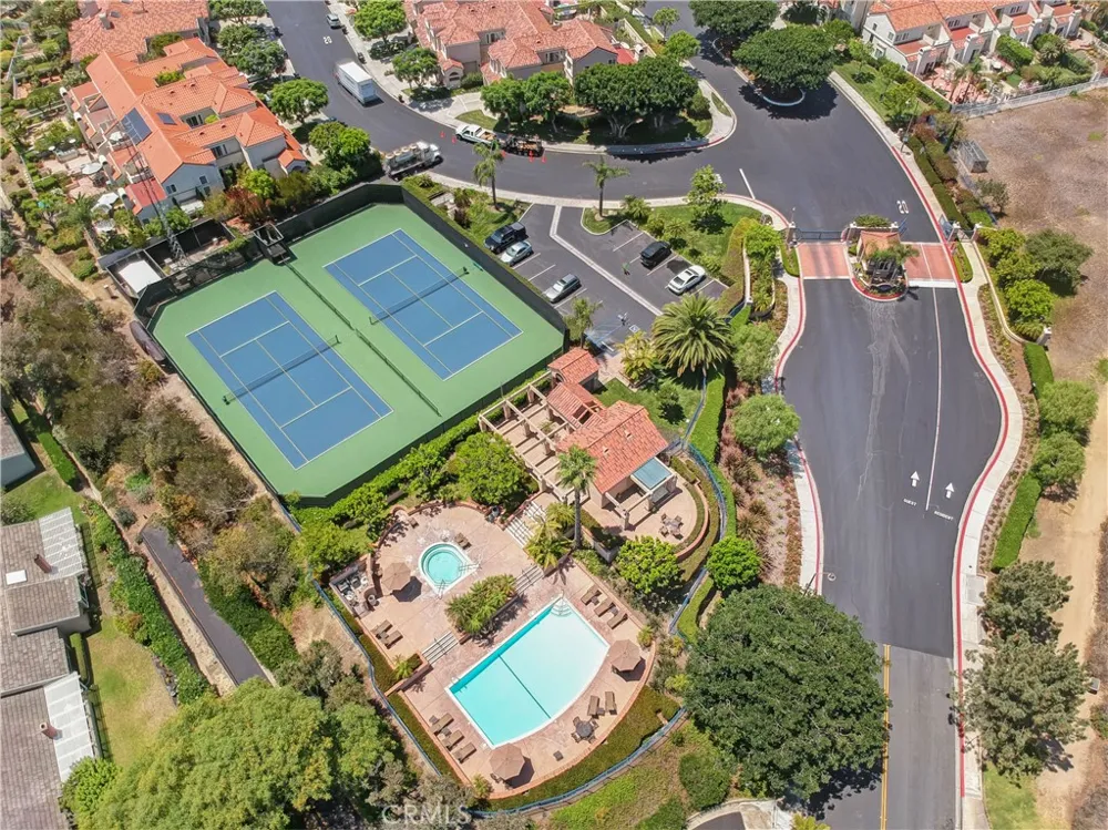 6 Cavalier Laguna Niguel, CA 92677