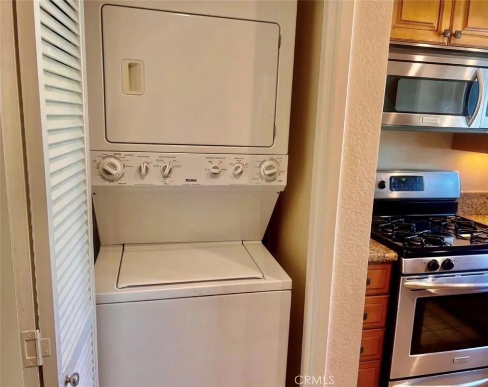 27783 Zircon #86 Mission Viejo, CA 92691