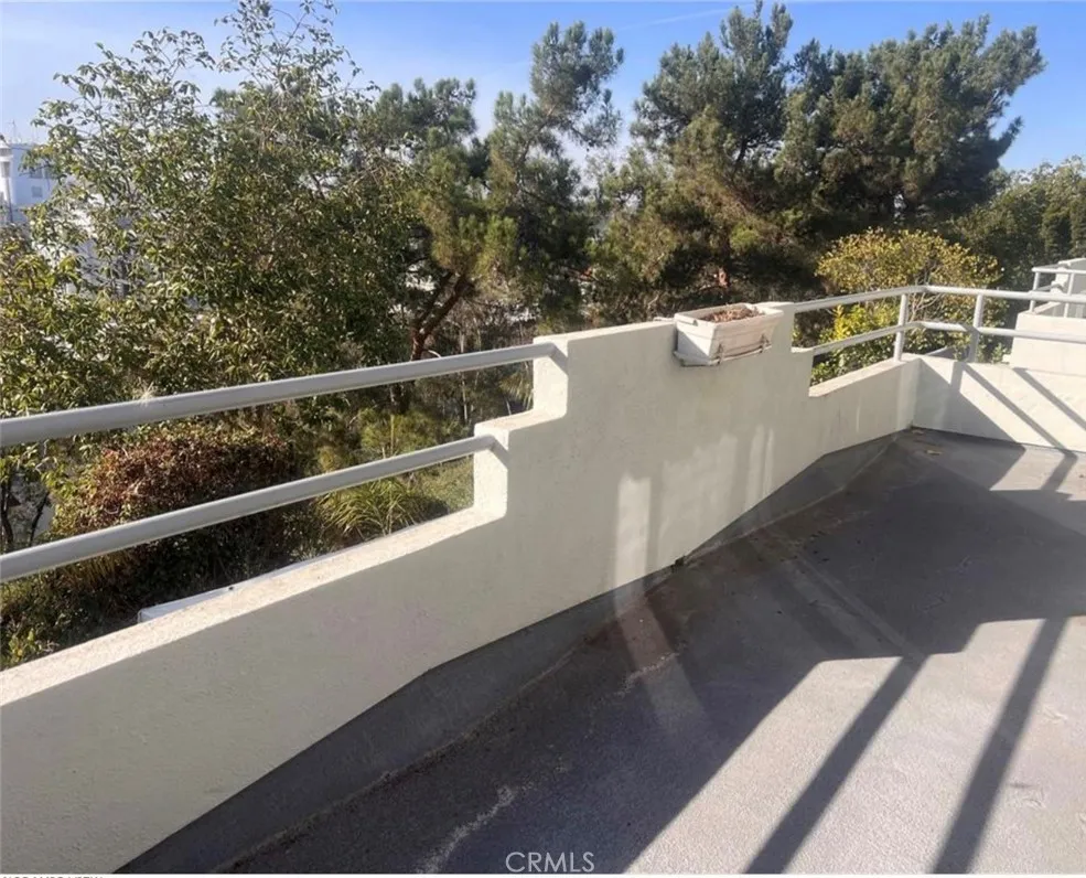 27783 Zircon #86 Mission Viejo, CA 92691