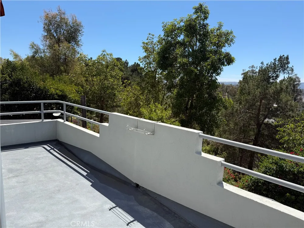 27783 Zircon #86 Mission Viejo, CA 92691
